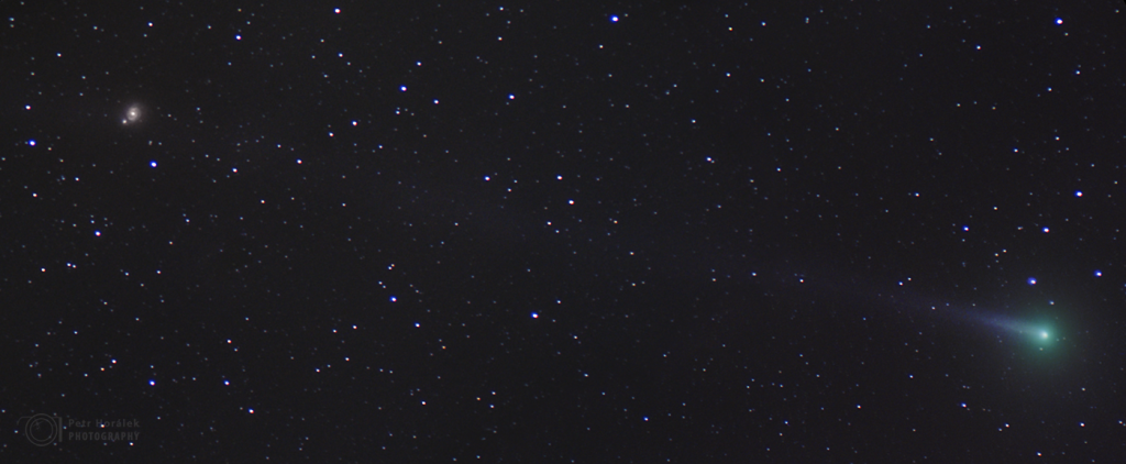 Comet Lovejoy and galaxy