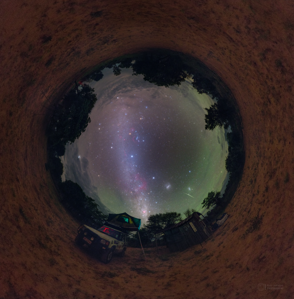 The hole into the Namibian night