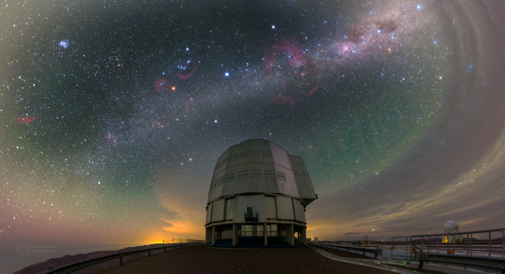 Resting VLT and airglow "ribs"