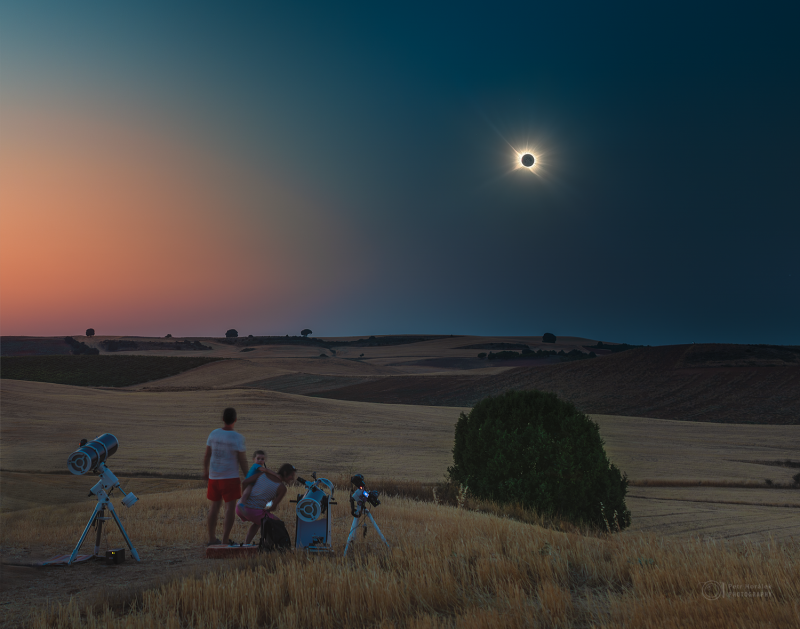 The family eclipse moment