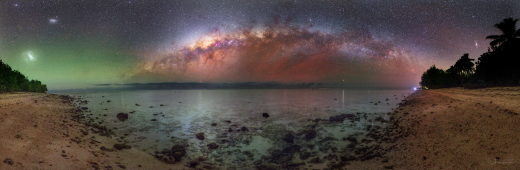 The Galactic whale over the South Pacific