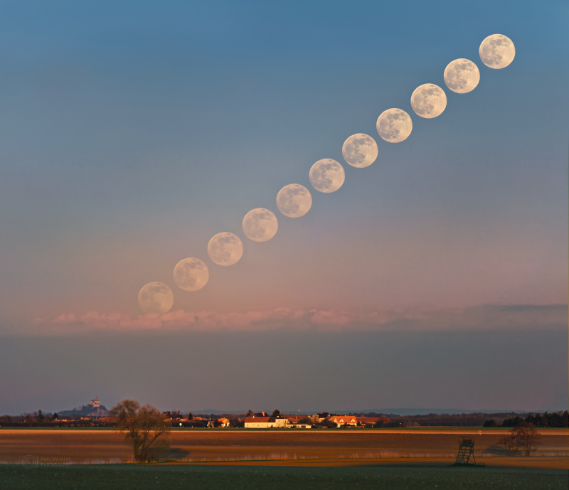 "Pink" Moonrise