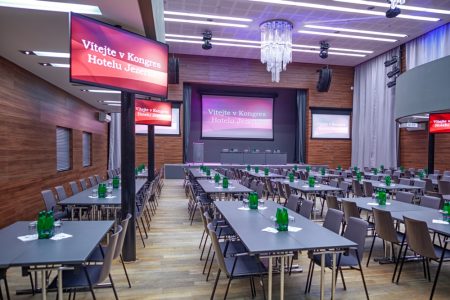Interiér hotelu Jezerka Interiér hotelu Jezerka