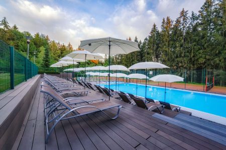 Exteriér hotelu Jezerka Exteriér hotelu Jezerka