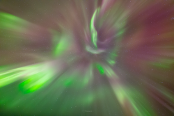 Druhá polovina března: Vyhlížejte světlo zvířetníku Norway Auroras of September 2022