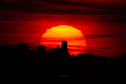 Dramatic Sunset over Lichnice Castle on 13 June 2025