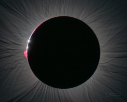 Big prominence at eclipse start Big prominence at eclipse start